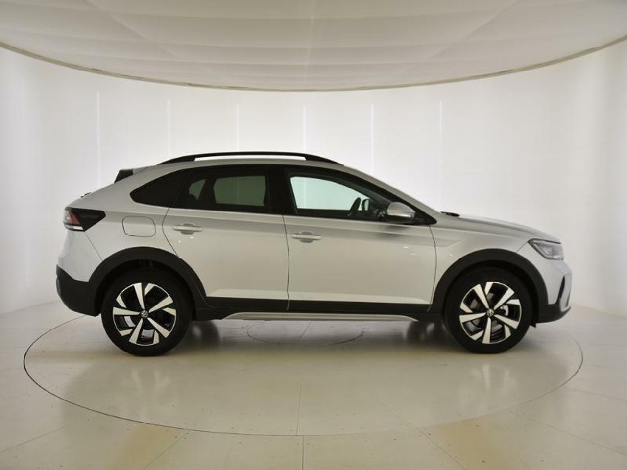 volkswagen taigo 2025 / foto grande (3)