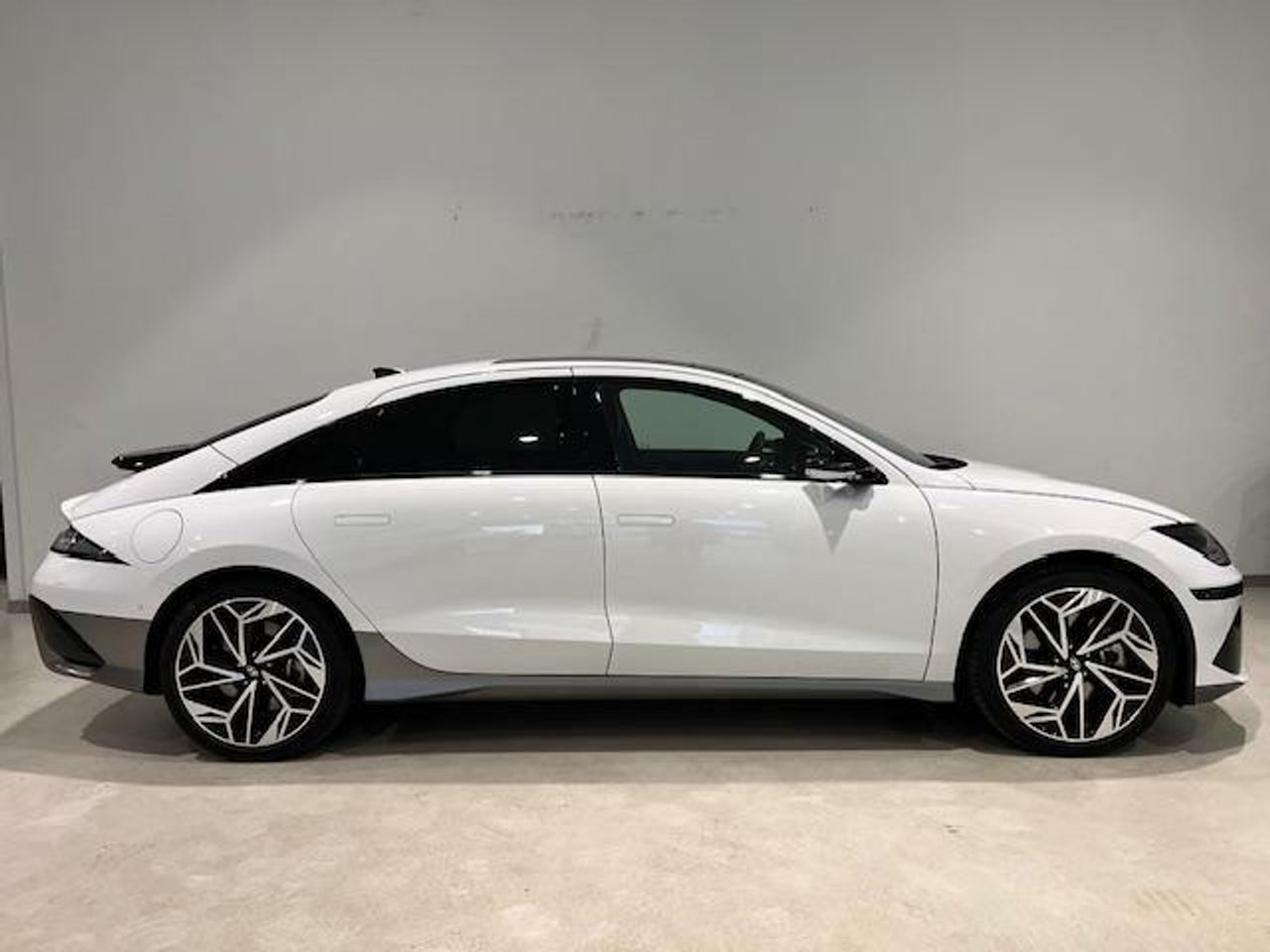 hyundai ioniq 6 2024 / foto grande (3)