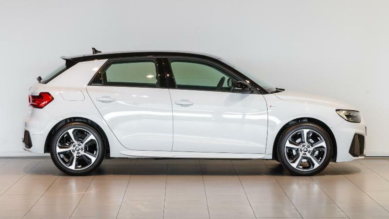 audi a1 2024 / foto grande (3)