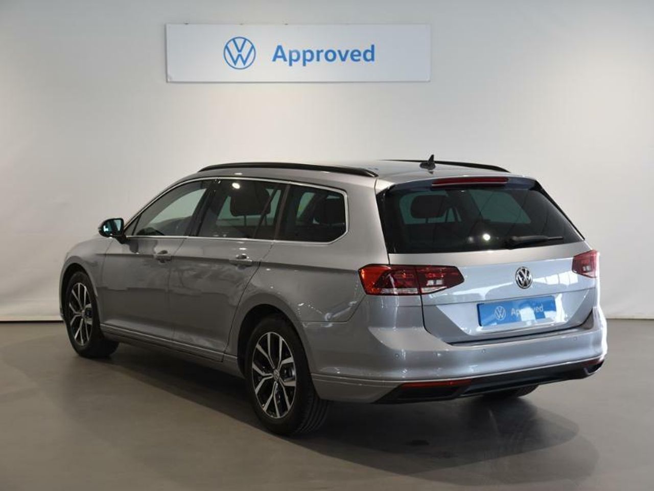 volkswagen passat 2020 / foto grande (2)