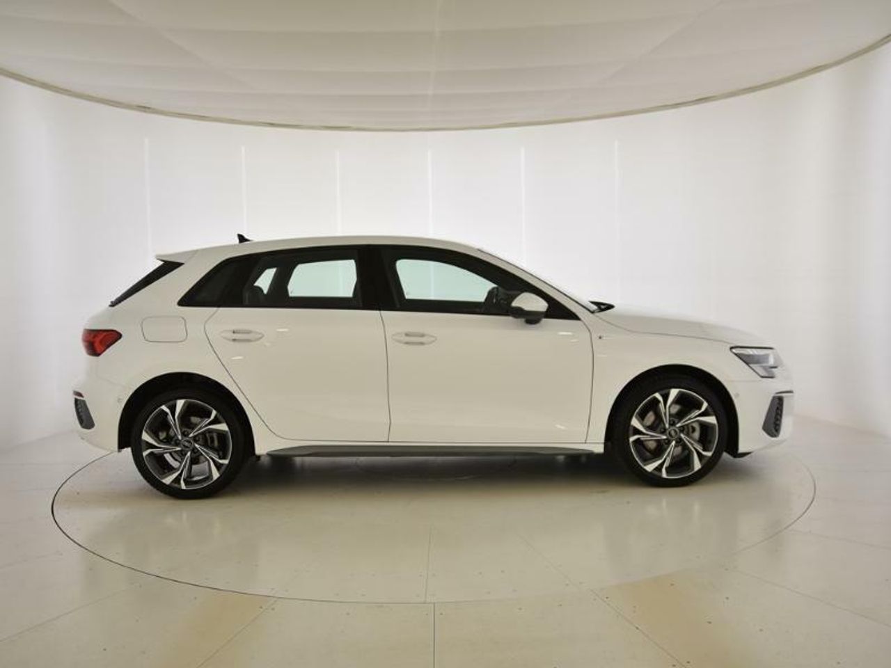 audi a3 2024 / foto grande (3)