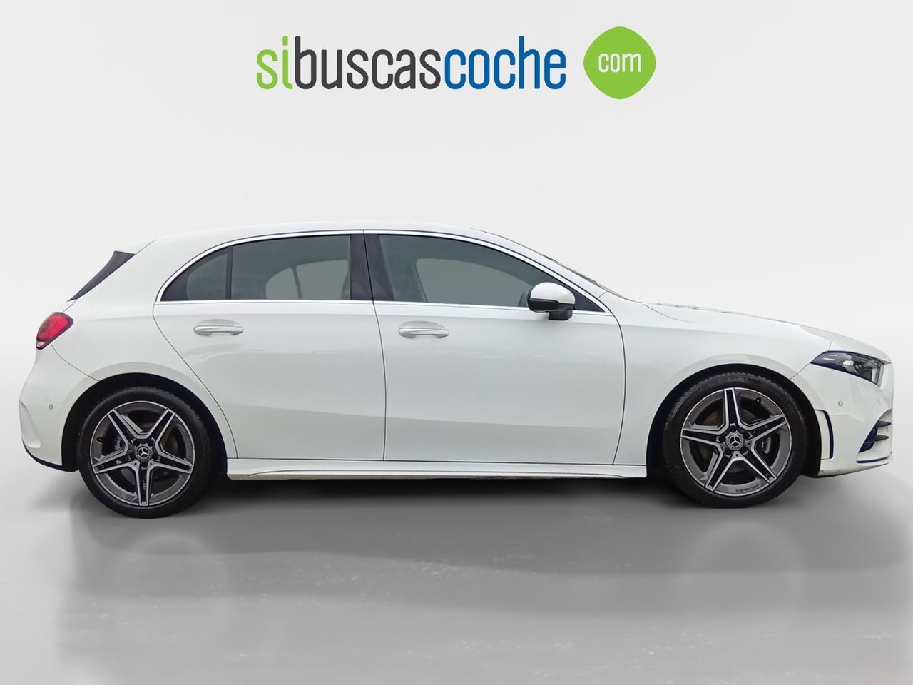 mercedes clase a 2021 / foto grande (3)