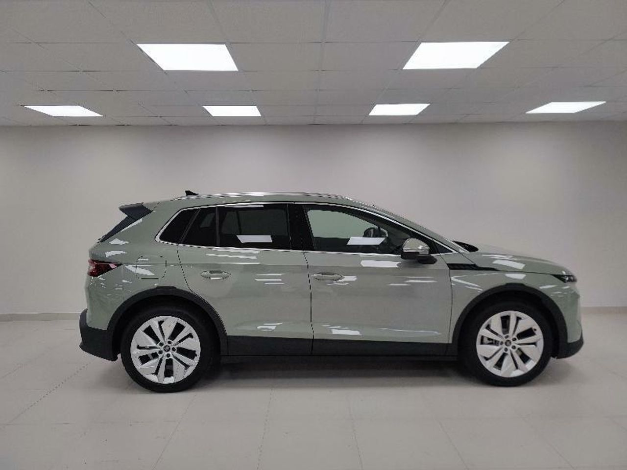 skoda elroq 2025 / foto grande (3)
