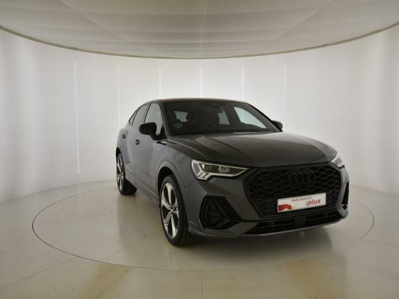 Foto audi q3 2024 /
