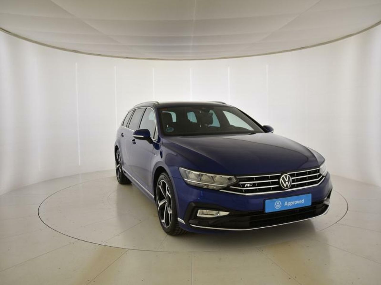 Foto volkswagen passat 2020 /