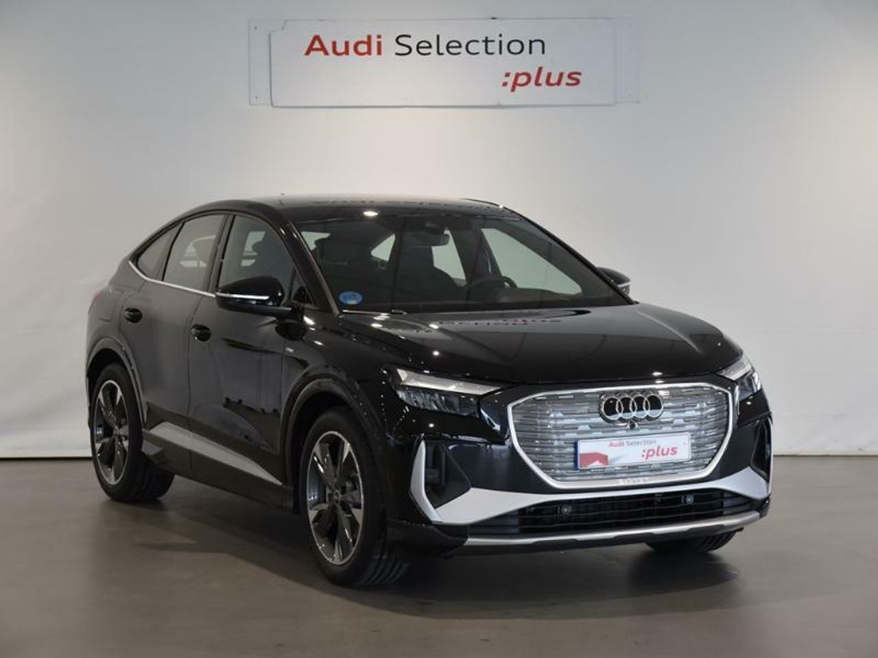 Foto audi q4 2025 /