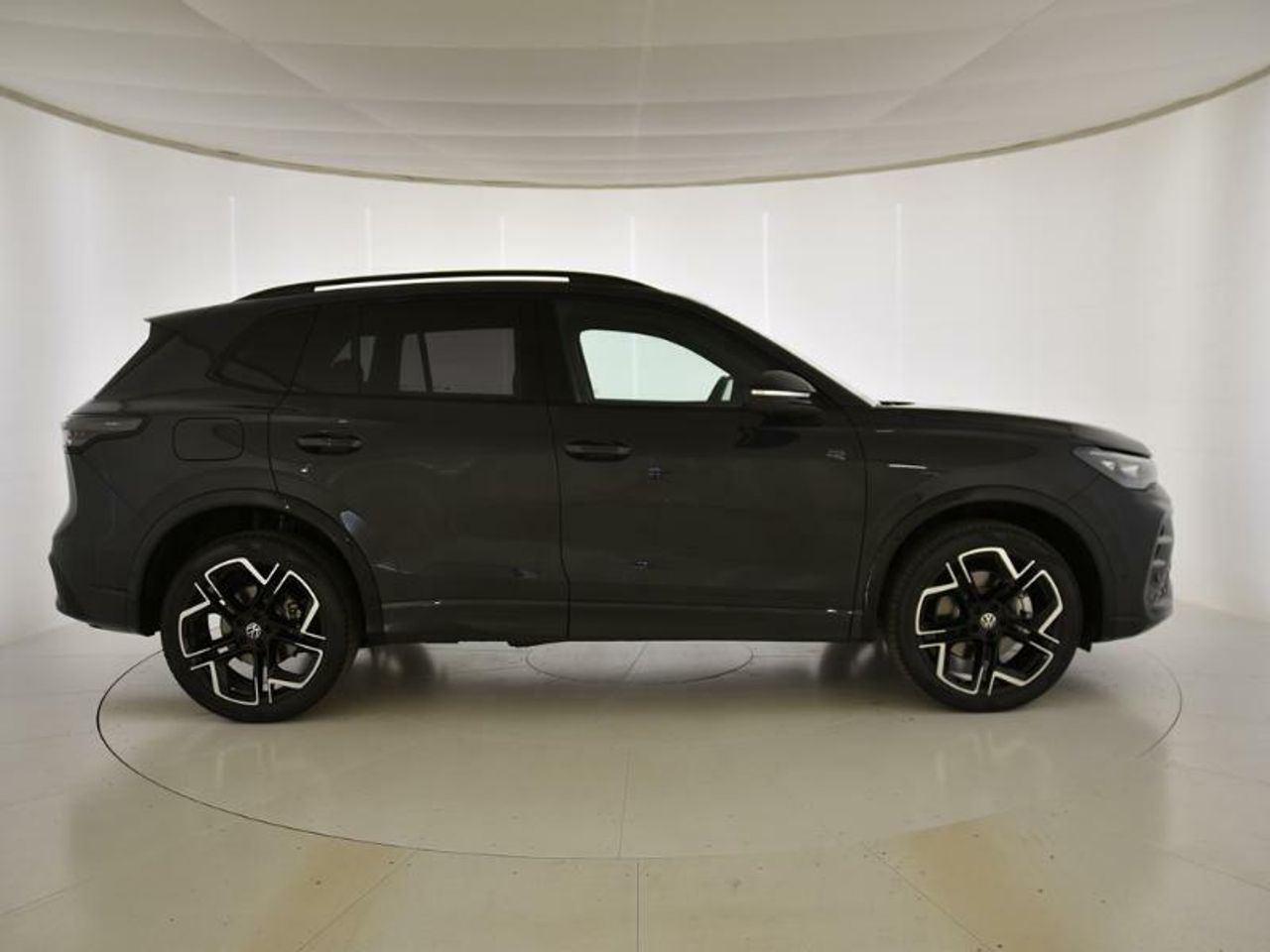 volkswagen tiguan 2025 / foto grande (3)