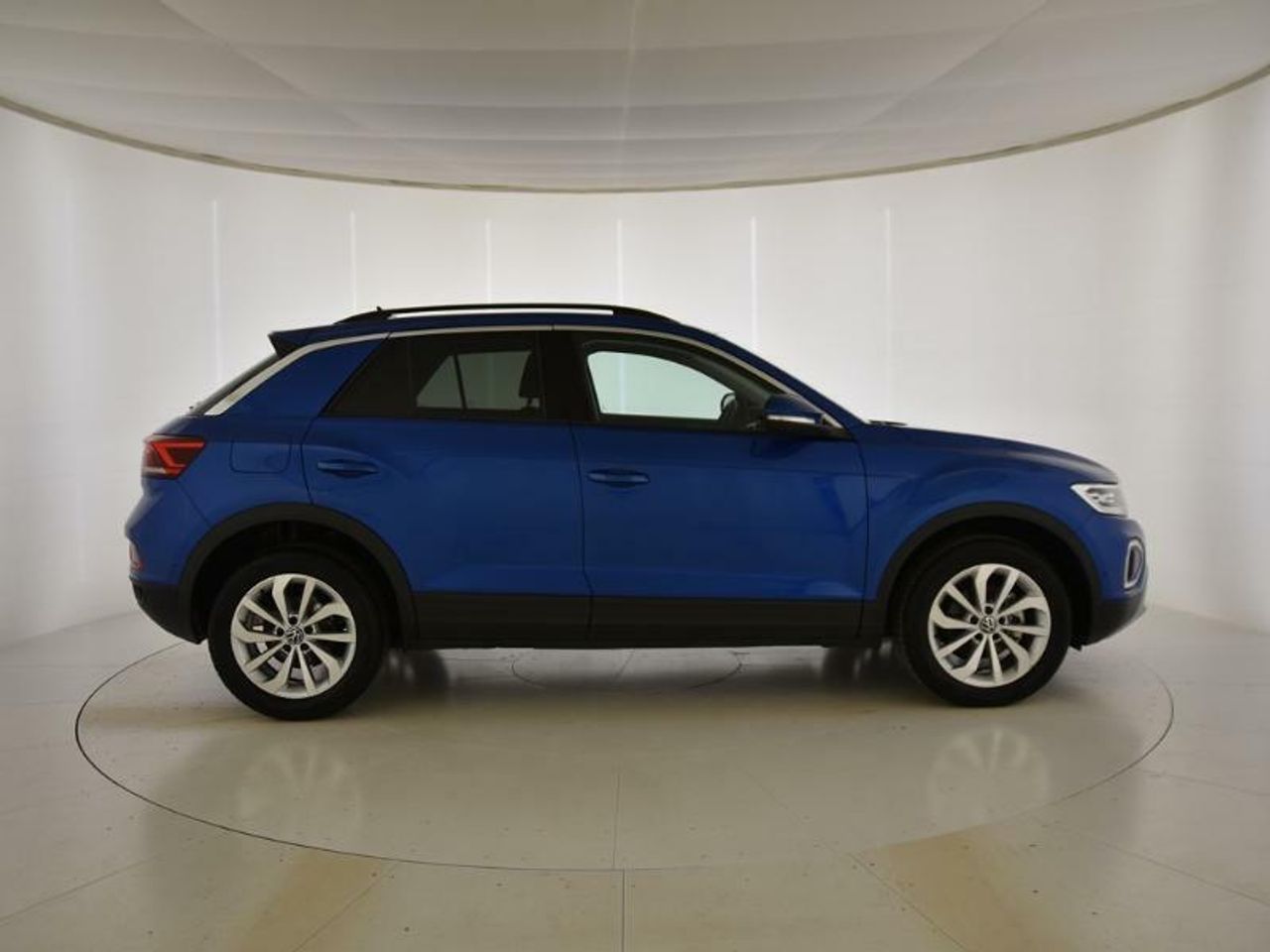 volkswagen t-roc 2024 / foto grande (3)