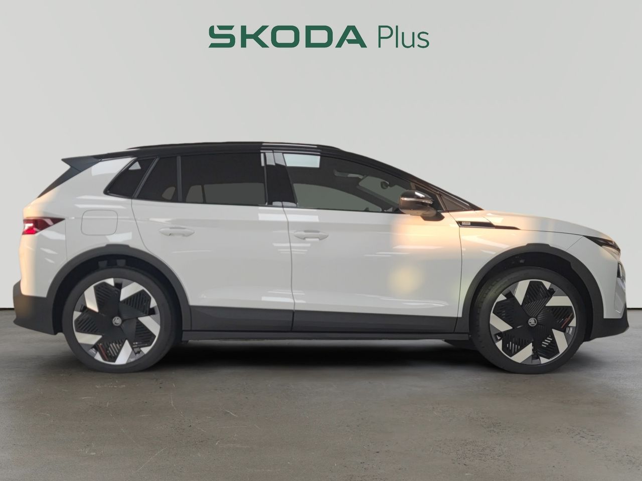 skoda elroq 2025 / foto grande (3)