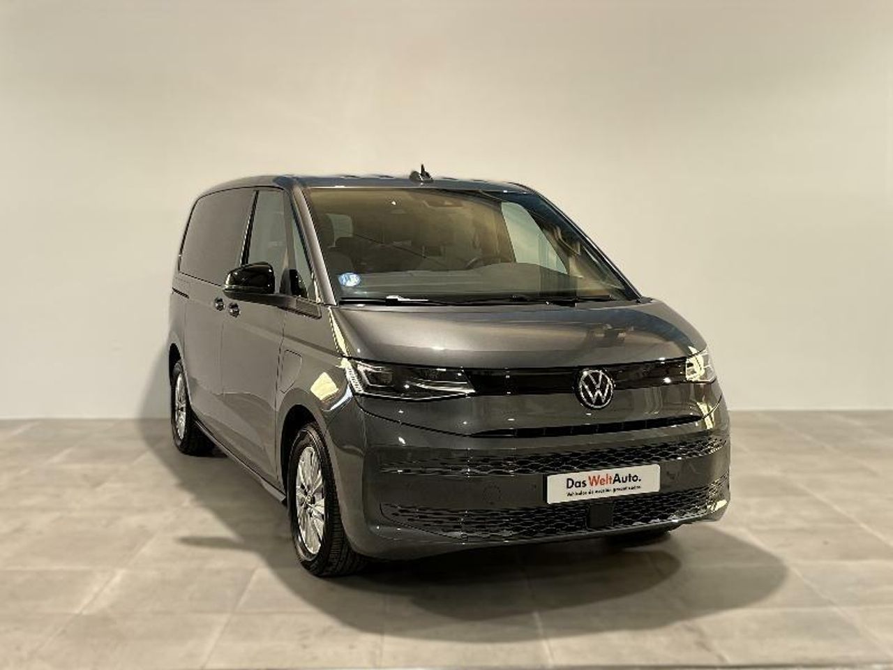 Carla mulata independiente  de segunda mano - volkswagen multivan 2023 /