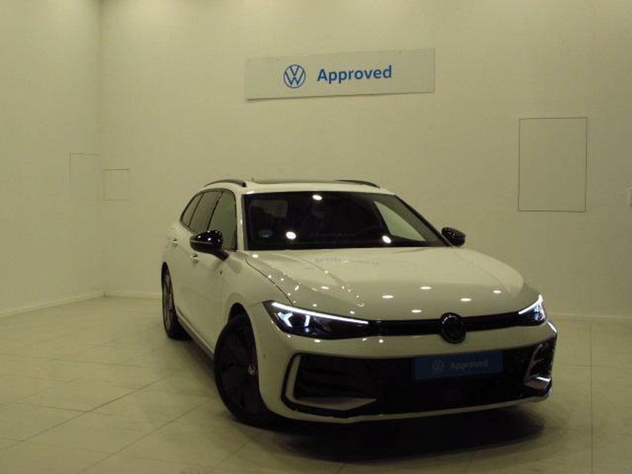 Foto volkswagen passat 2024 /