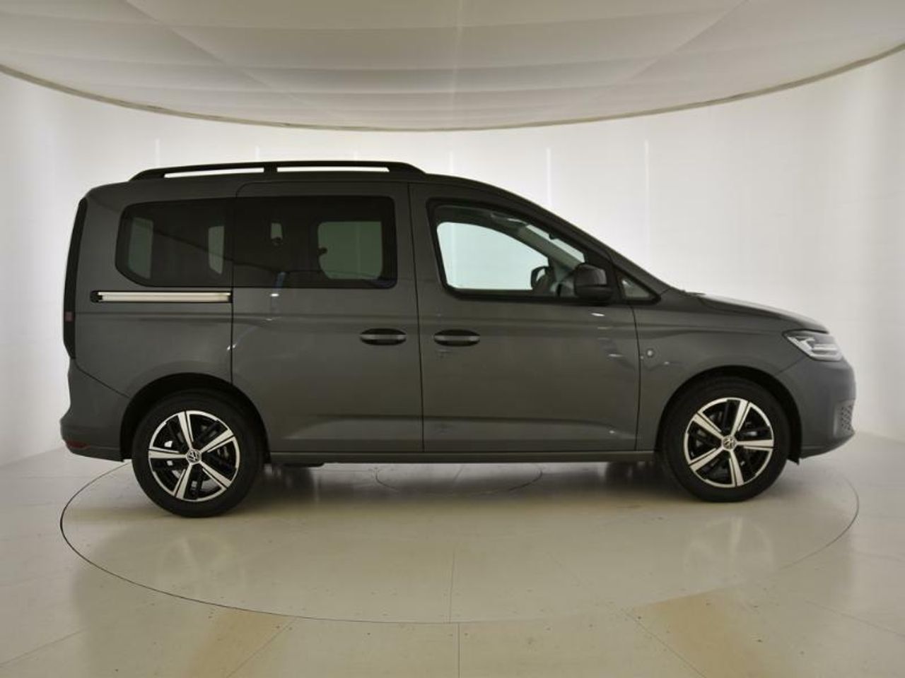 volkswagen caddy 2025 / foto grande (3)