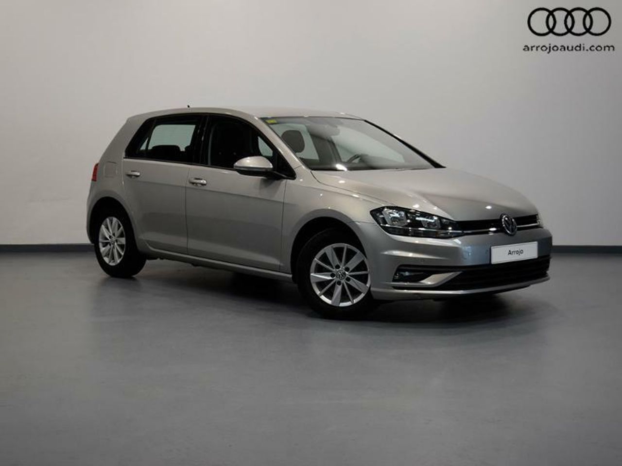 Foto volkswagen golf 2020 /