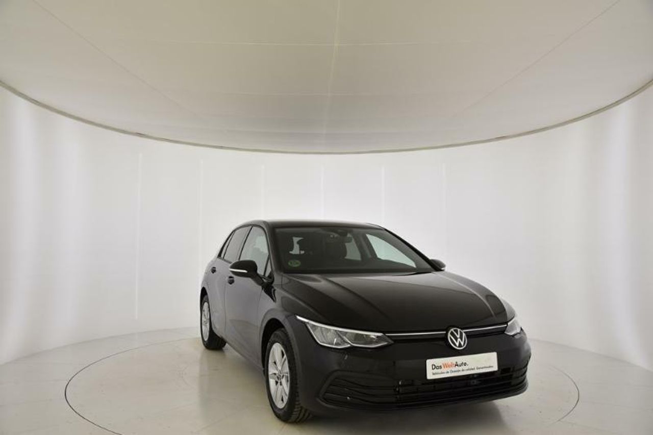 Foto volkswagen golf 2023 /