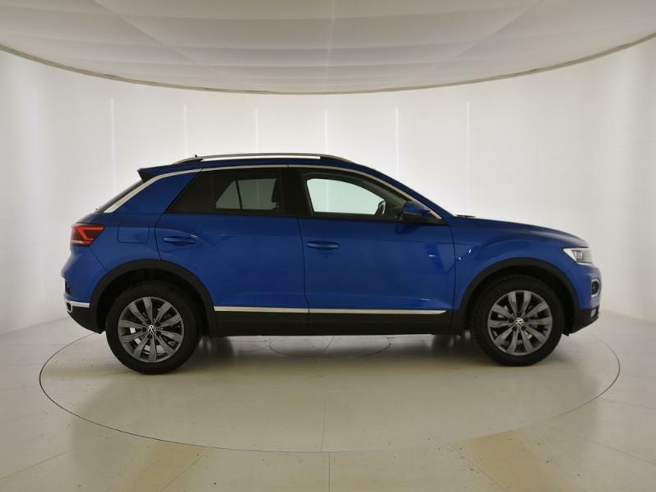 volkswagen t-roc 2021 / foto grande (3)