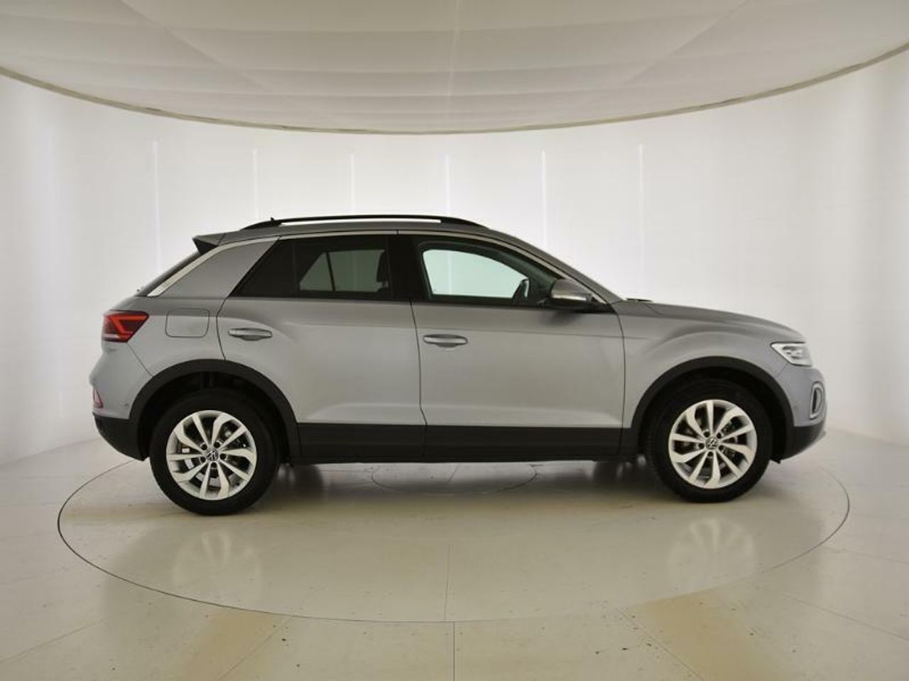 volkswagen t-roc 2024 / foto grande (3)