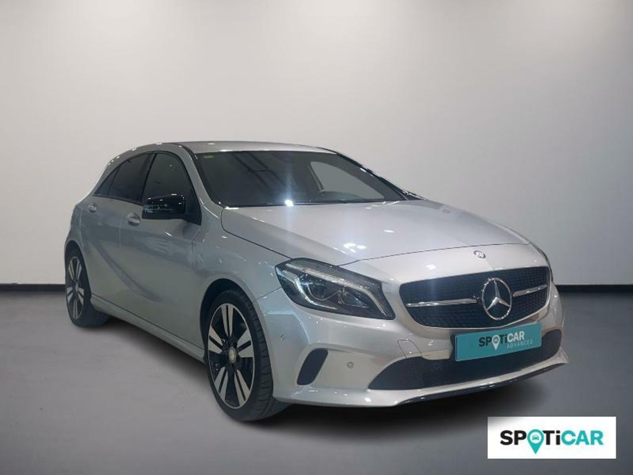 mercedes clase a 2016 / foto grande (3)