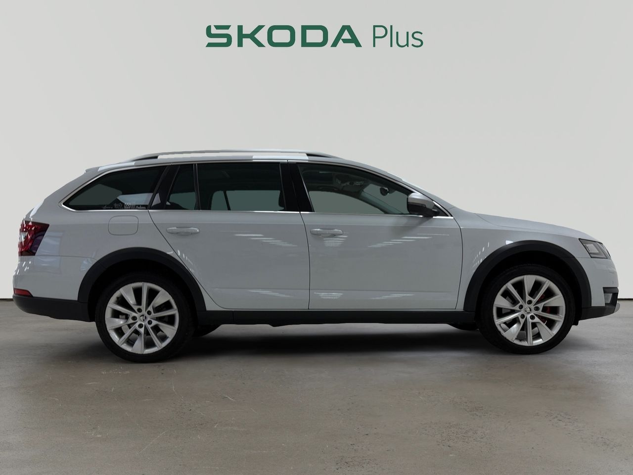 skoda scout 2019 / foto grande (3)