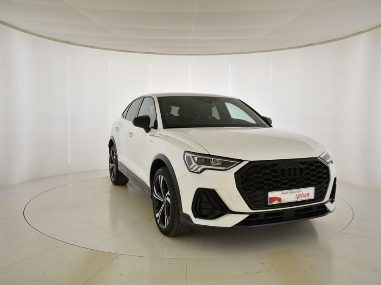 Foto audi q3 2025 /