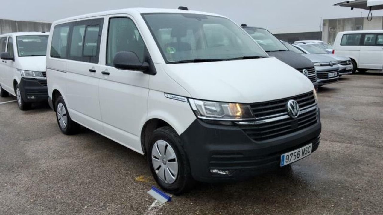 volkswagen caravelle 2024 / foto grande (2)