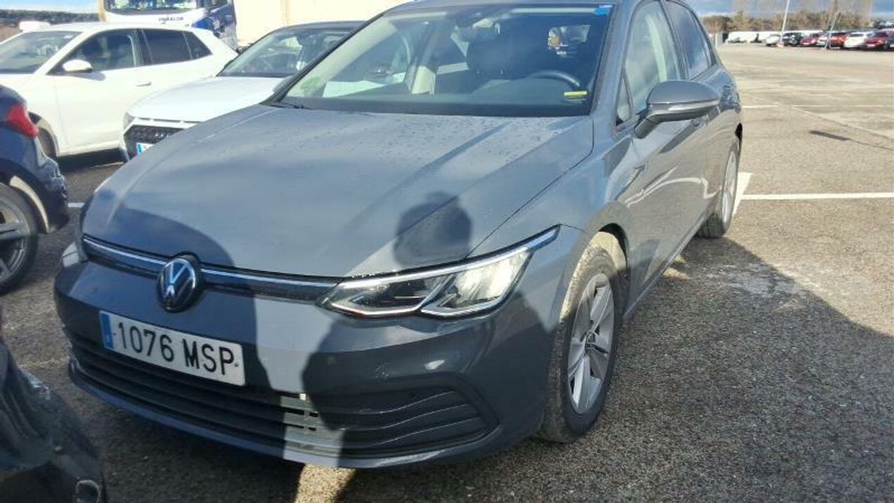 Foto volkswagen golf 2024 /