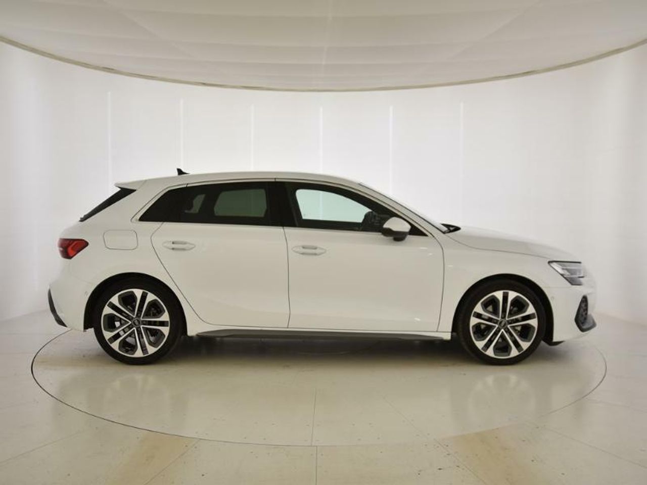 audi a3 2024 / foto grande (3)