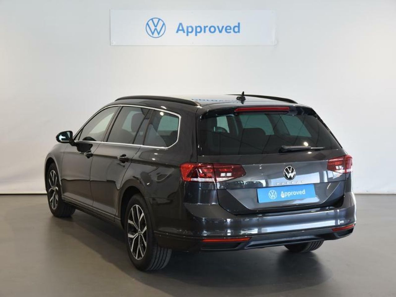 volkswagen passat 2025 / foto grande (2)