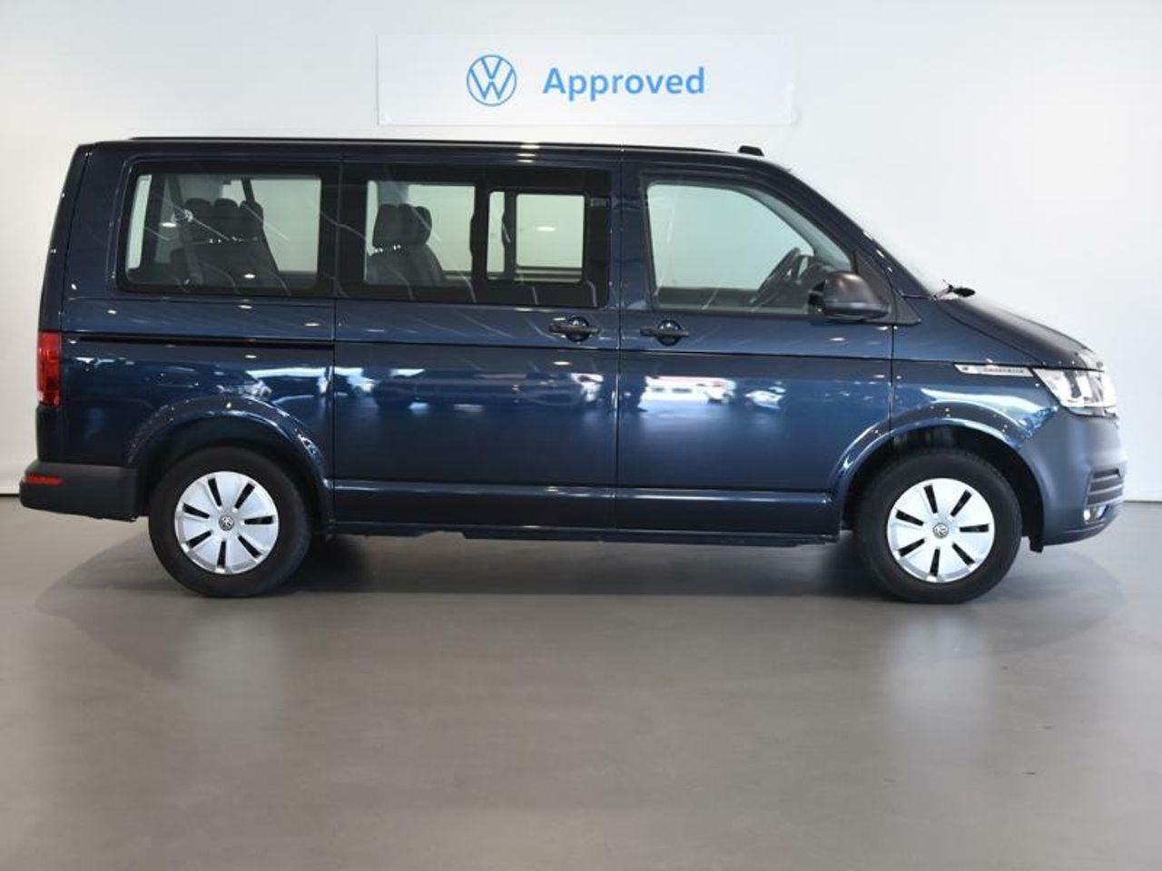 volkswagen caravelle 2024 / foto grande (3)
