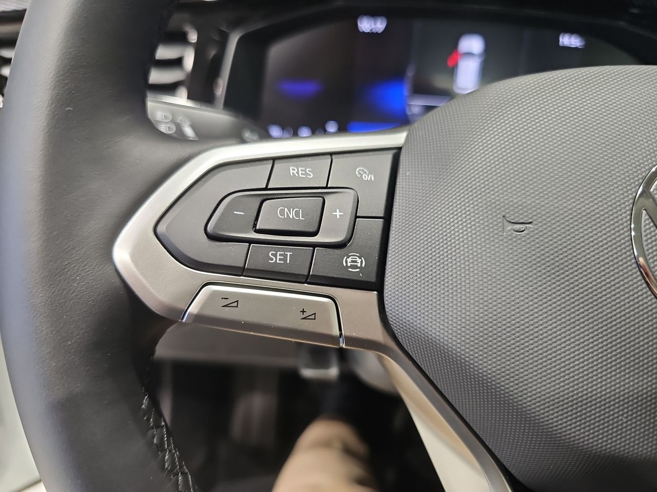 Volkswagen Polo MATCH 1.0 TSI 70KW (95CV) - foto 11