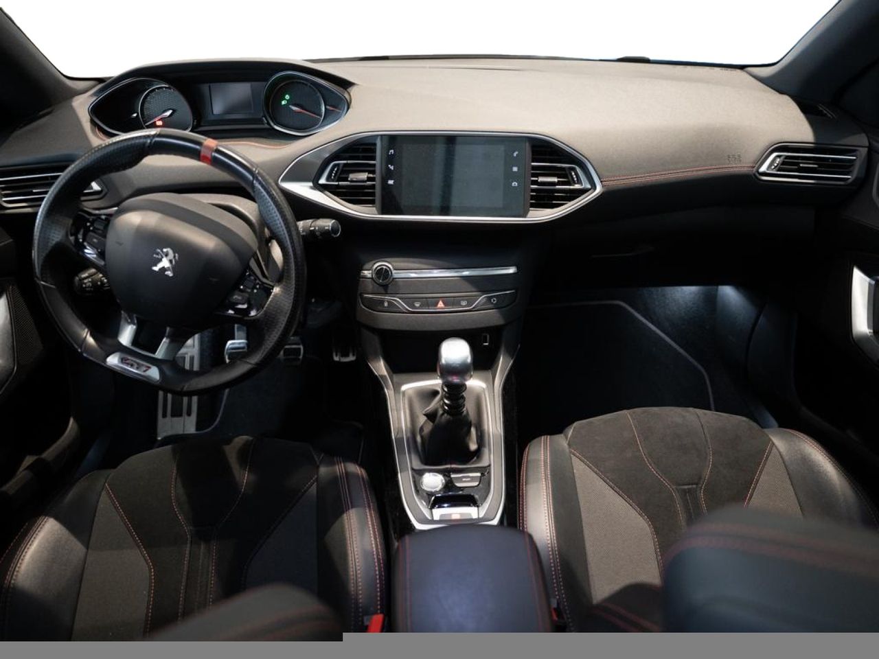 peugeot 308 2020 / foto grande (3)