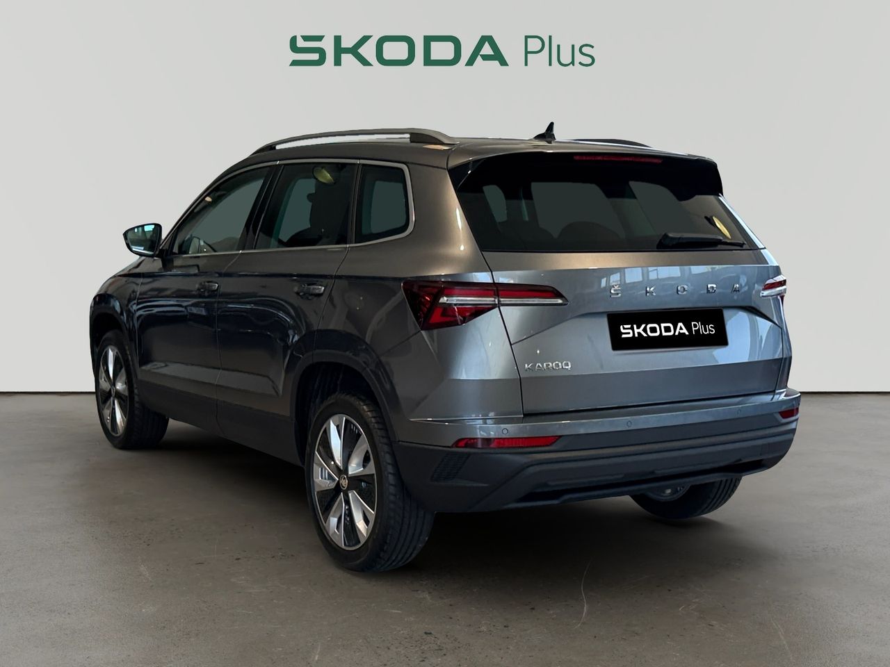 skoda karoq 2023 / foto grande (2)
