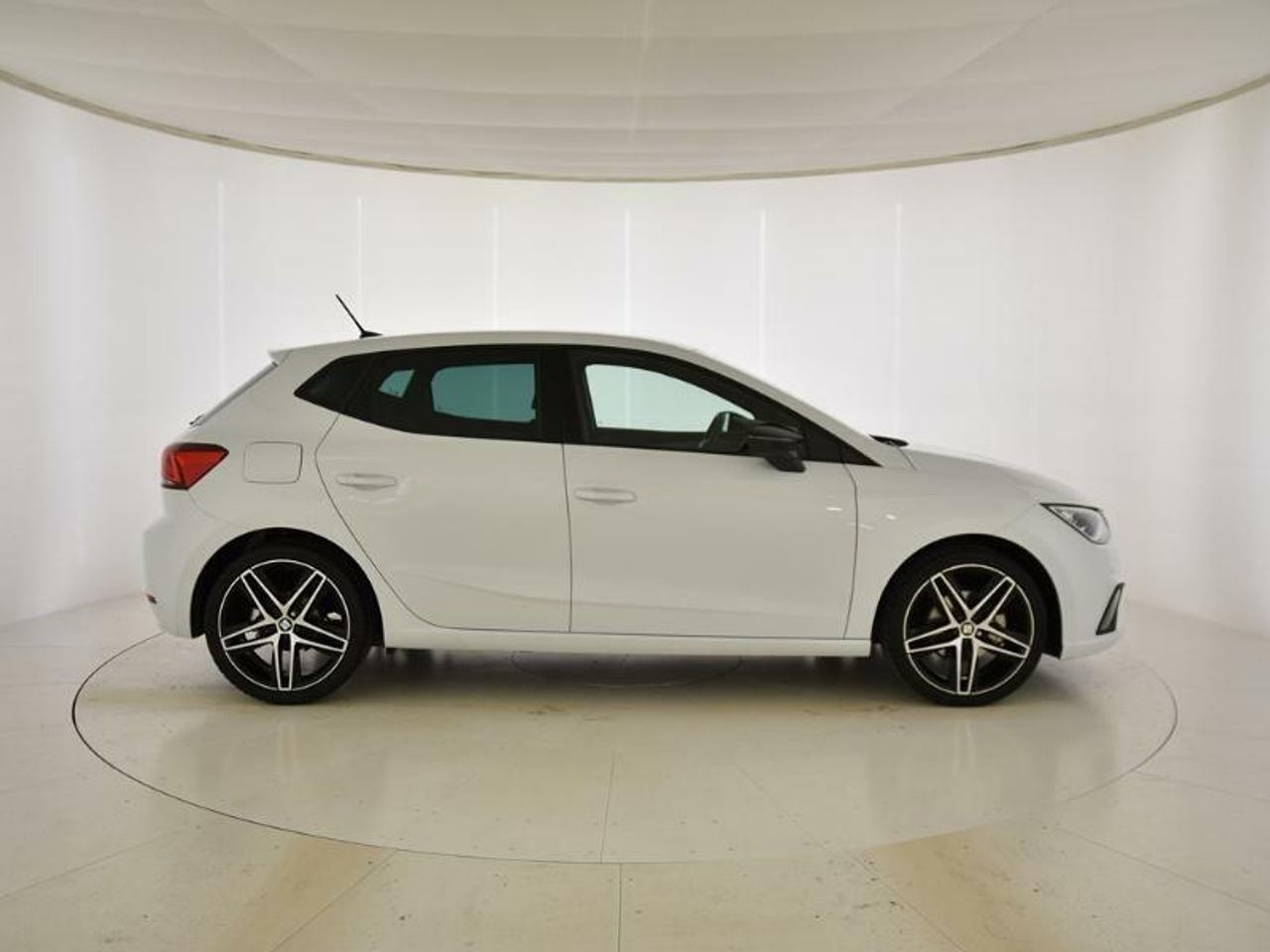 seat ibiza 2021 / foto grande (3)