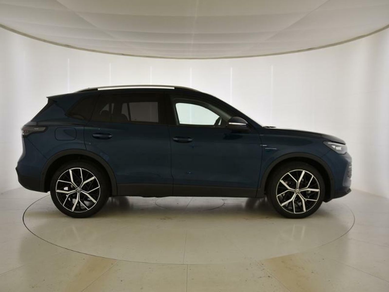 volkswagen tiguan 2025 / foto grande (3)