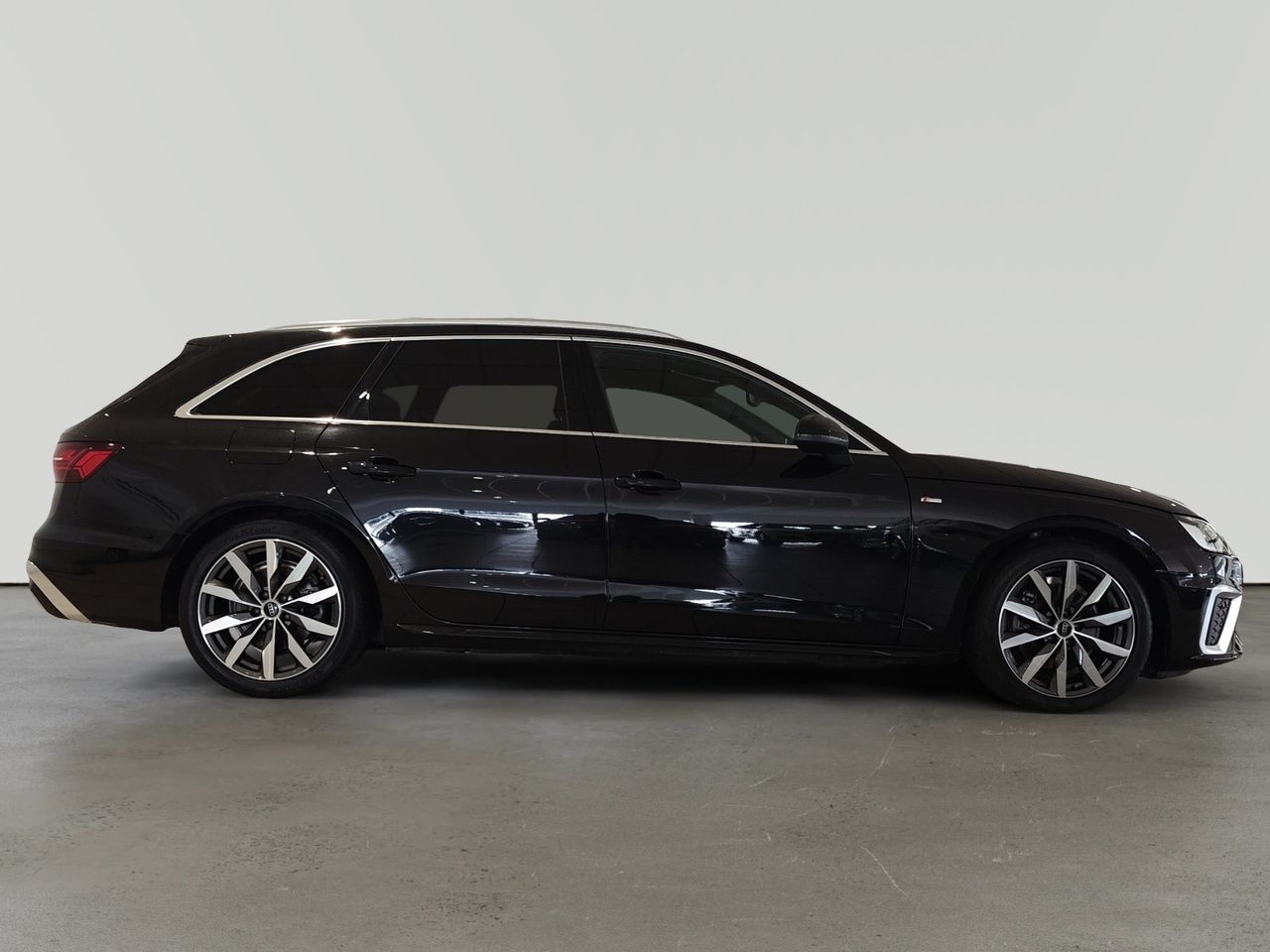 audi a4 2024 / foto grande (3)