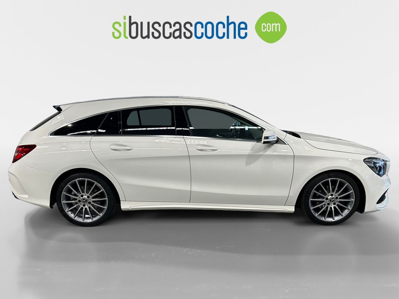mercedes cla 2018 / foto grande (3)