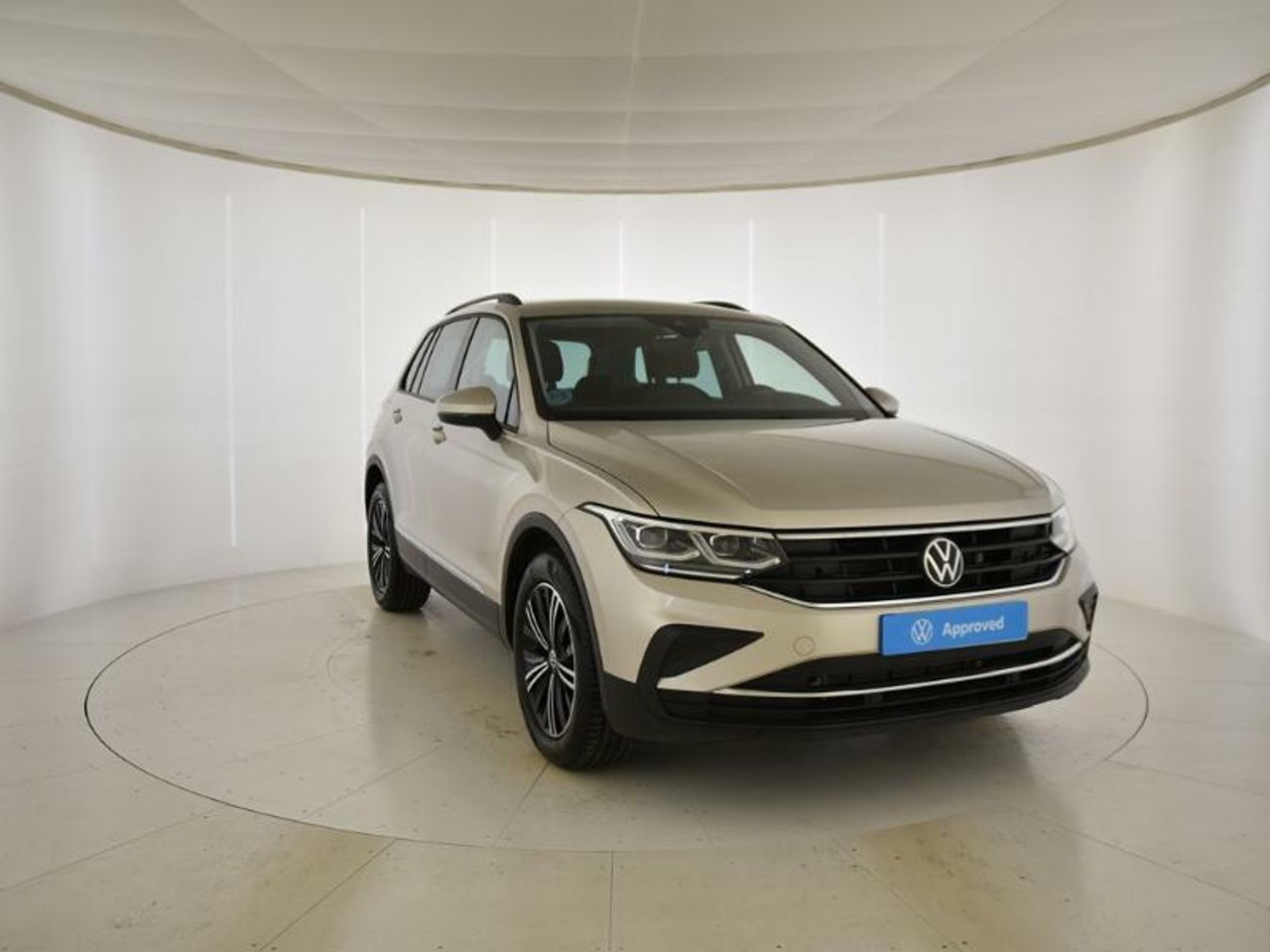 volkswagen tiguan 2024 /