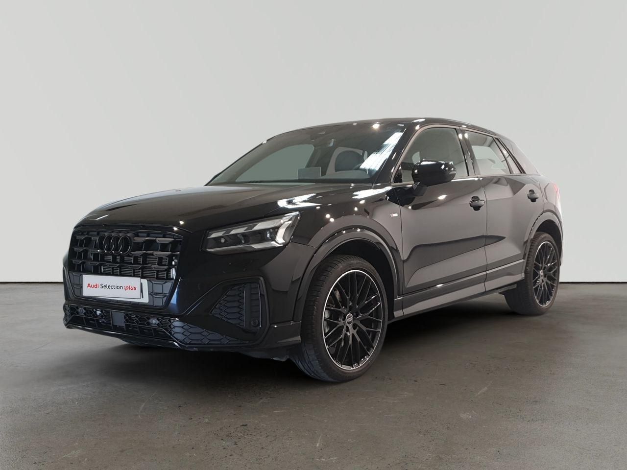audi q2 2024 /