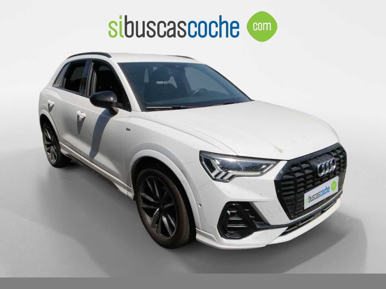 audi q3 2021 /