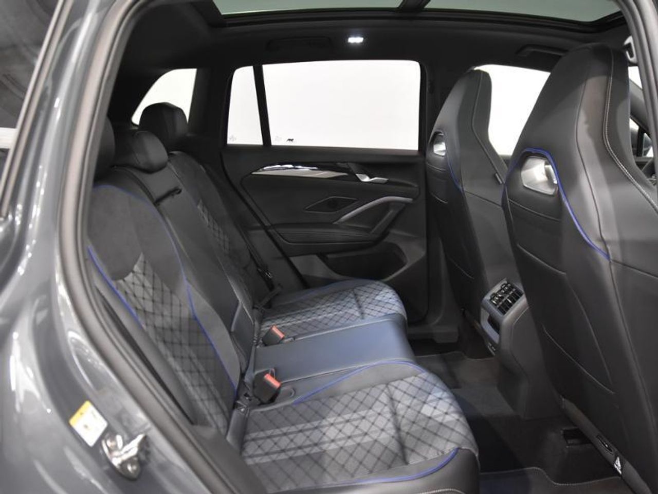 Volkswagen Tiguan TIGUAN R LINE 1.5 TSI EHYBRID 130 KW (177  - foto 6