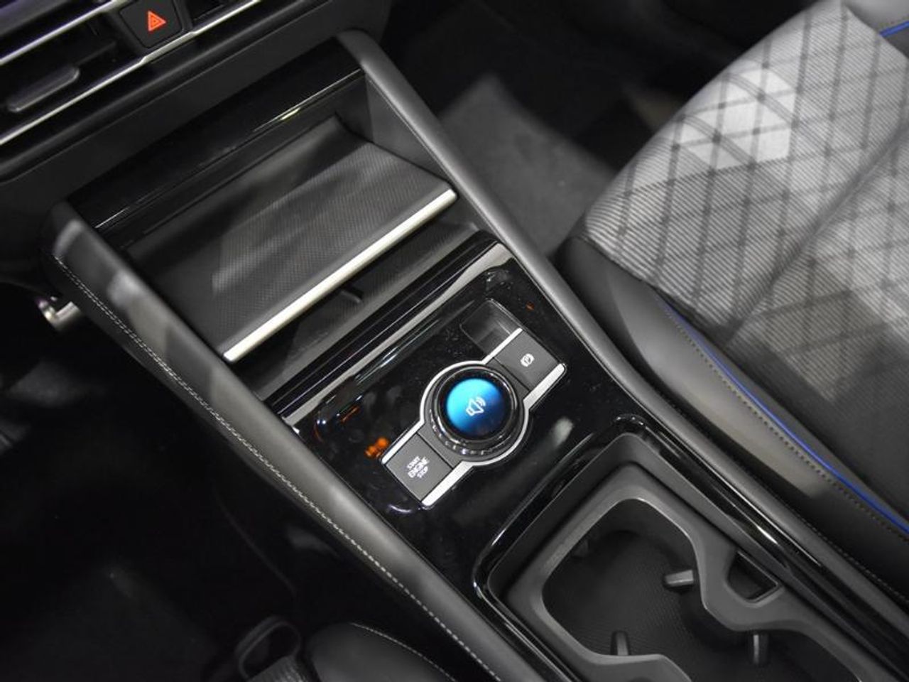 Volkswagen Tiguan TIGUAN R LINE 1.5 TSI EHYBRID 130 KW (177  - foto 12