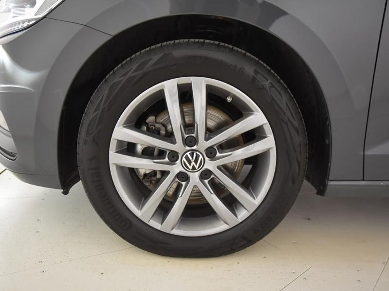 bg