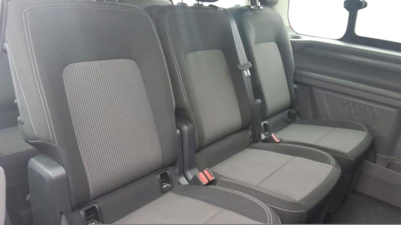 Volkswagen Caravelle CORTA 2.0 TDI 110 KW (150 CV) 6 VEL - foto 4