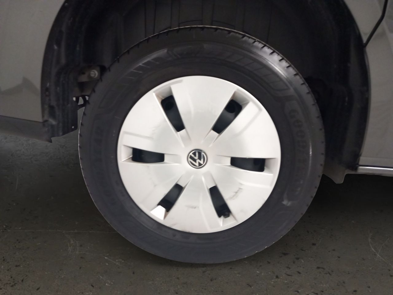 Volkswagen Caravelle CORTA 2.0 TDI 81 KW (110 CV) 6 VE - foto 8