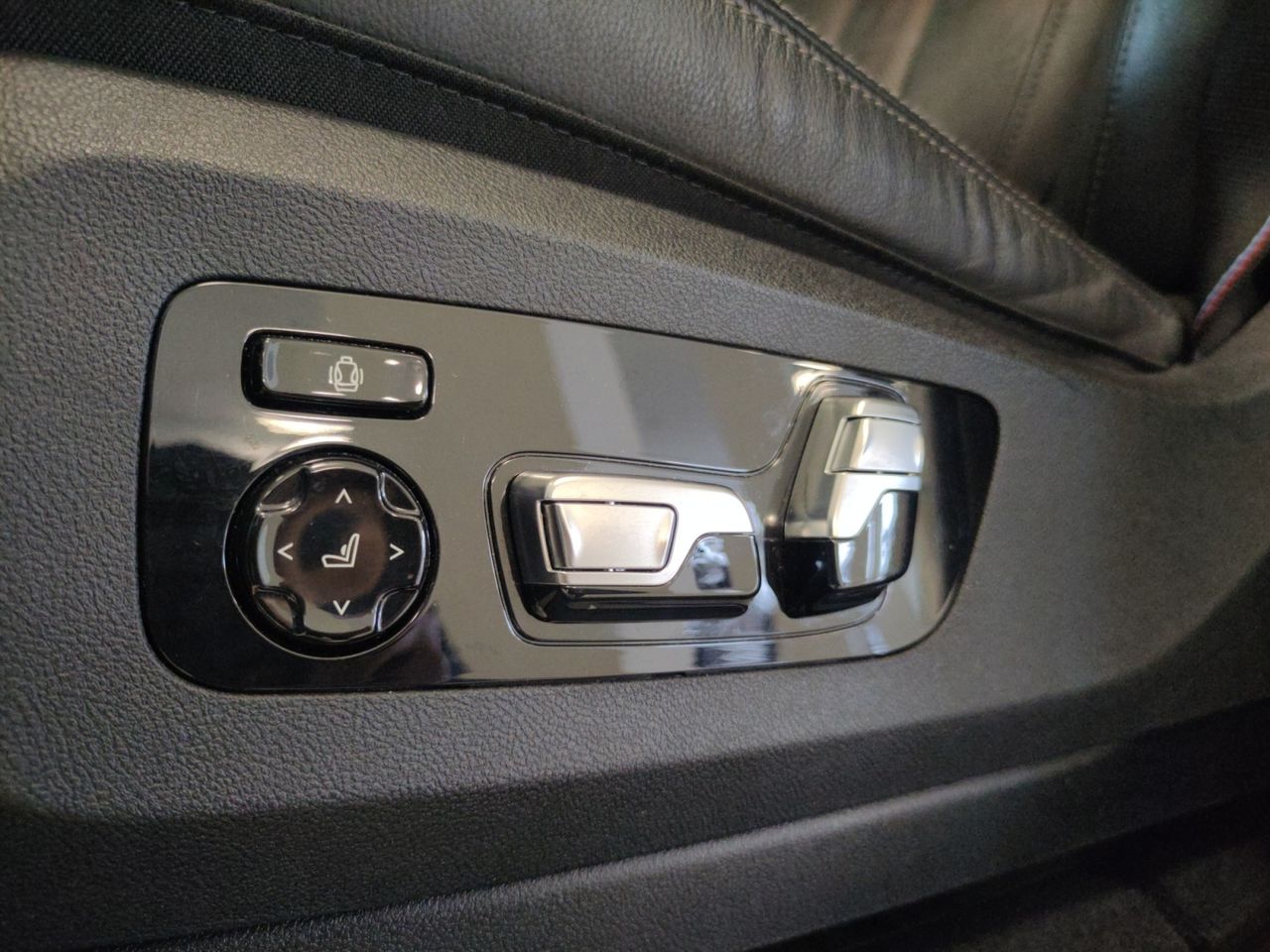 BMW X5 XDRIVE30D - foto 15