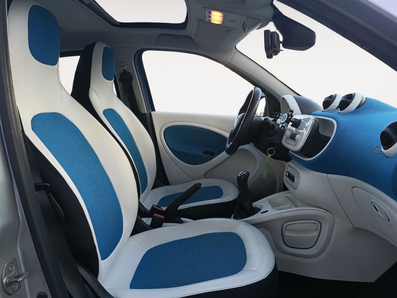bg