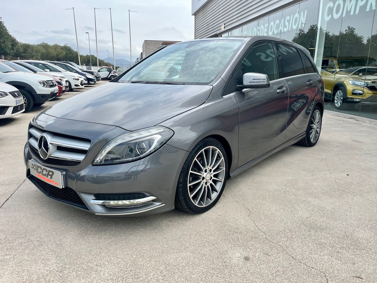 mercedes clase b 2014 / foto grande (3)