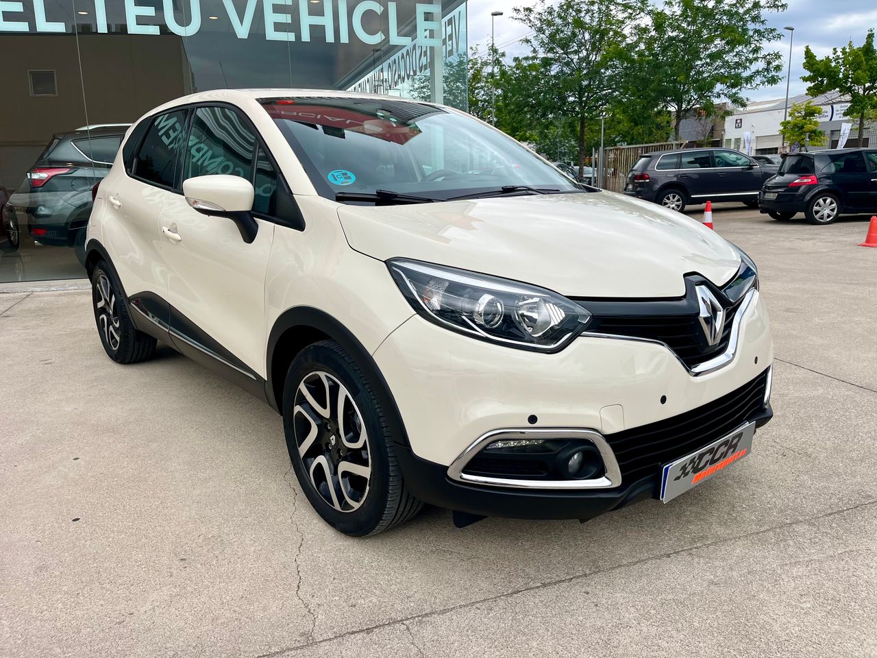 Renault captur automatico  de segunda mano - renault captur 2014 /