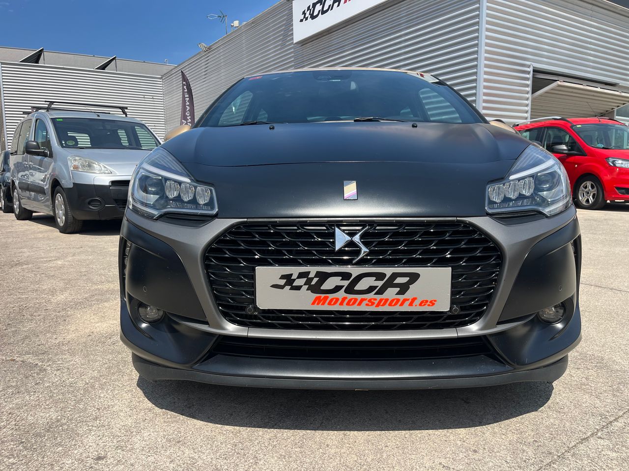 ds automobiles ds 3 2016 / foto grande (2)