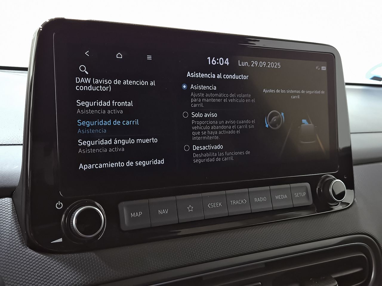 Hyundai Kona 1.6 GDI HEV Tecno 2C DCT - foto 29