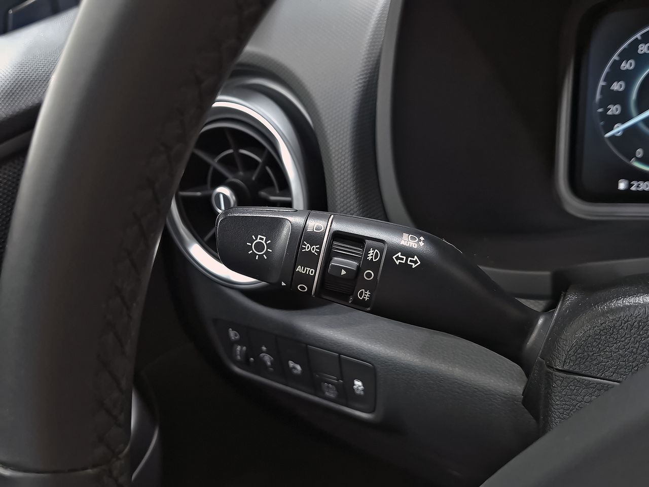 Hyundai Kona 1.6 GDI HEV Tecno 2C DCT - foto 14